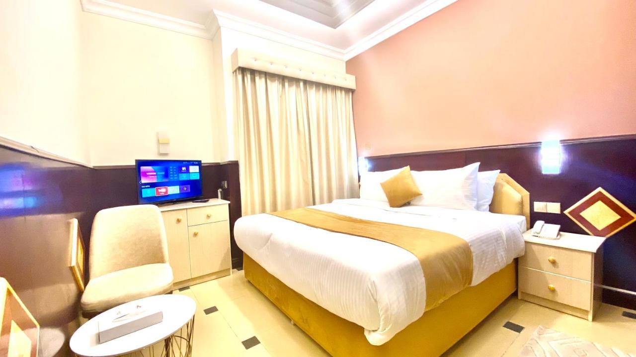 Concorde Inn Hotel Dubai Exterior photo